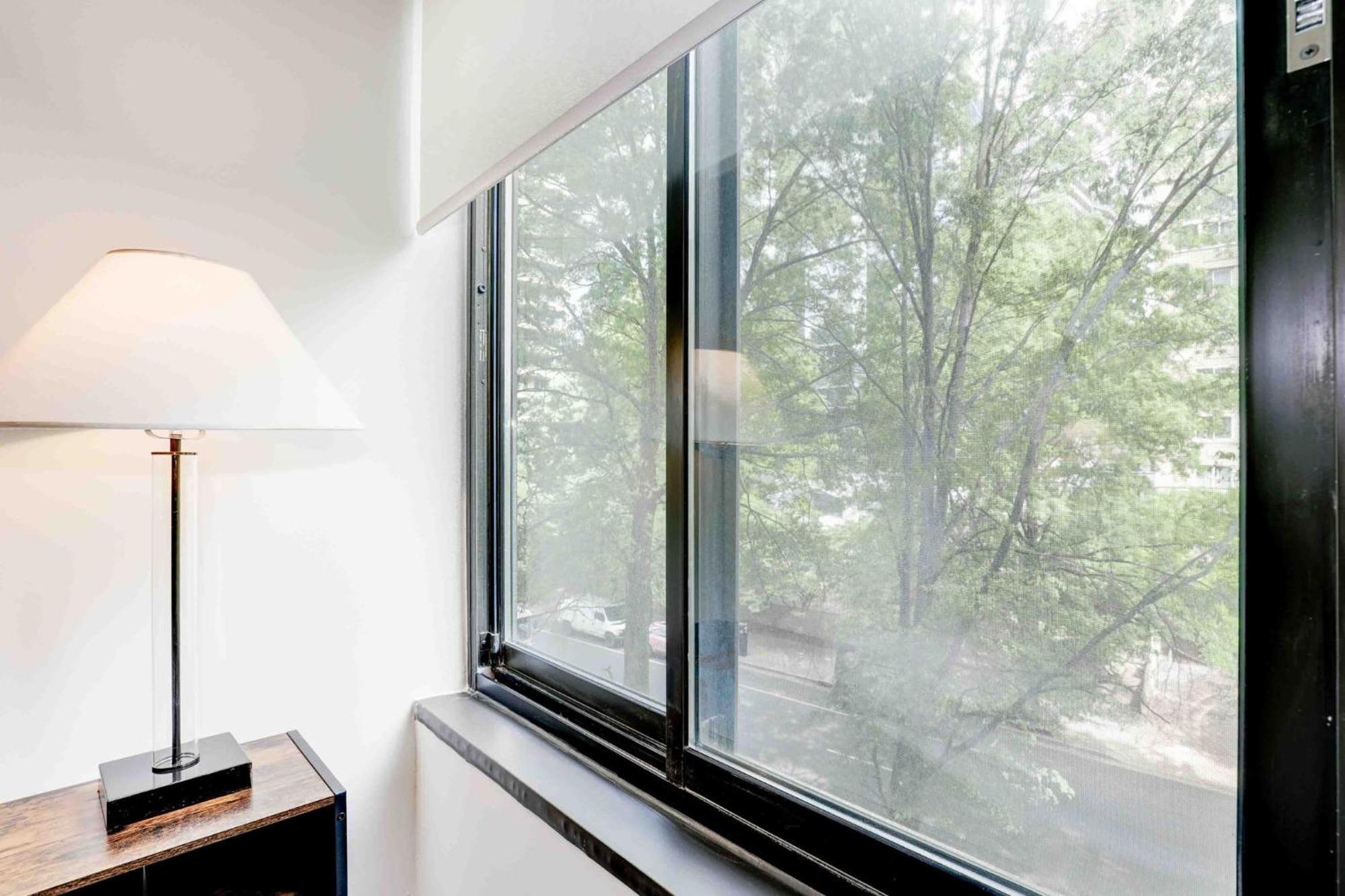 2Br Executive Apartment With Spacious Layout Arlington Ngoại thất bức ảnh